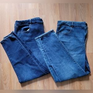Bundle of American Eagle jeans